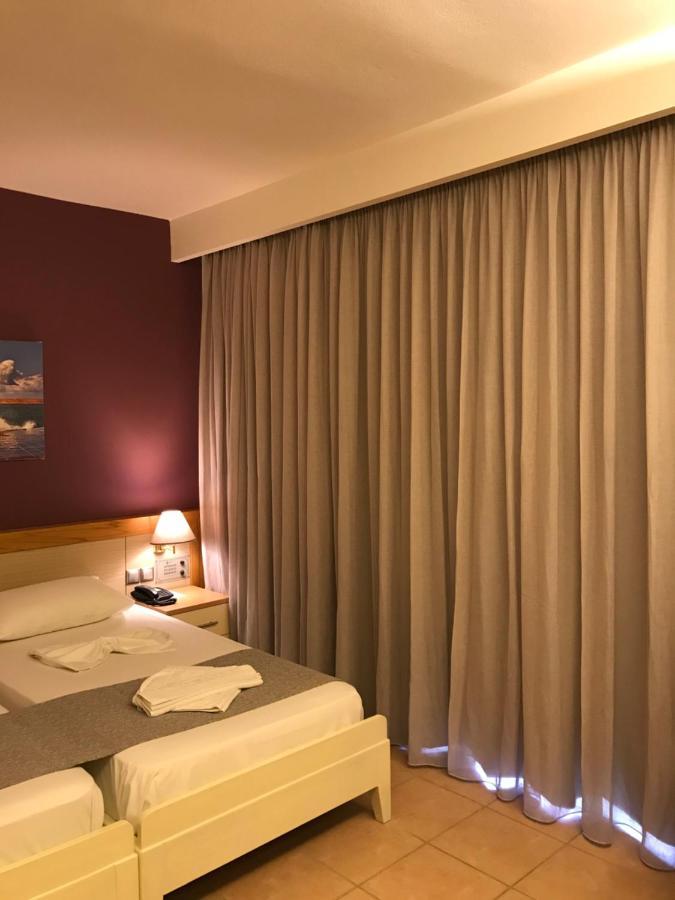 Vagia Mare Hotel Gerani  Exterior photo